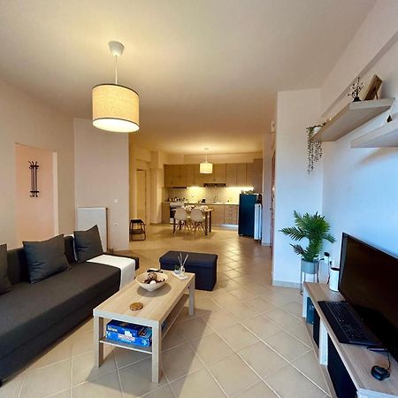 Feel At Home - Kalamata - Near The Center 외부 사진