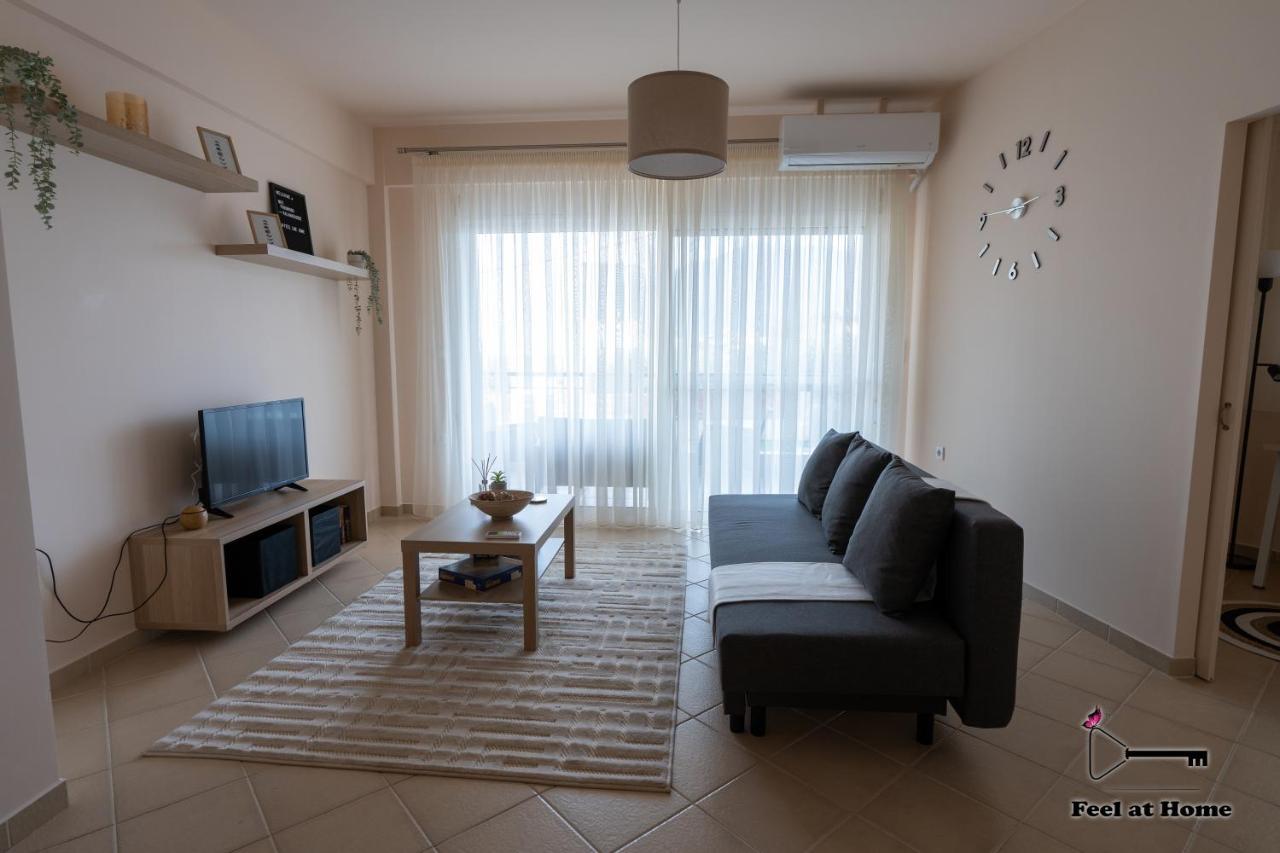 Feel At Home - Kalamata - Near The Center 외부 사진