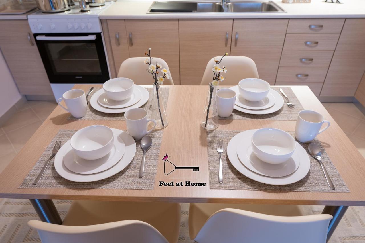 Feel At Home - Kalamata - Near The Center 외부 사진