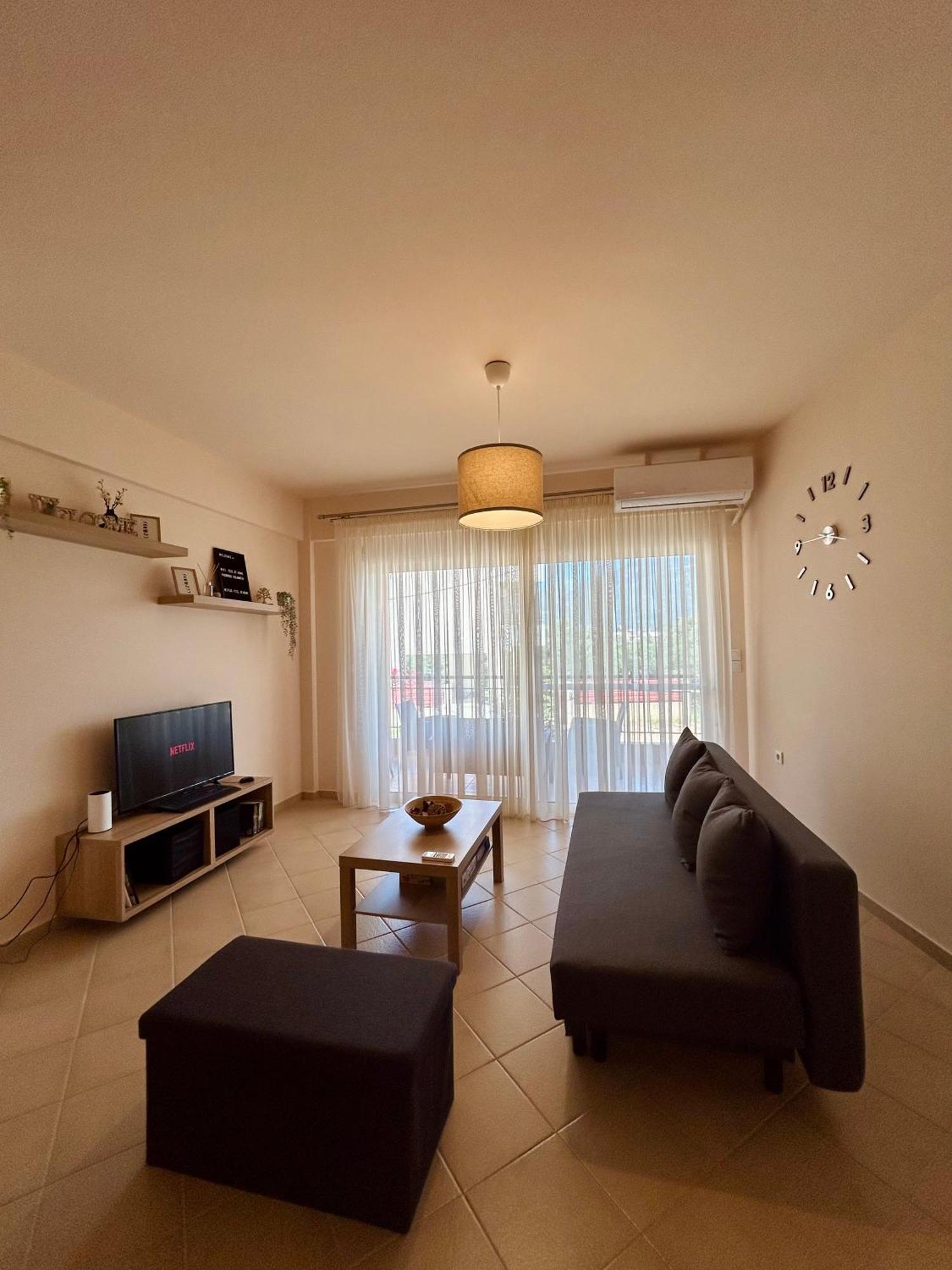 Feel At Home - Kalamata - Near The Center 외부 사진